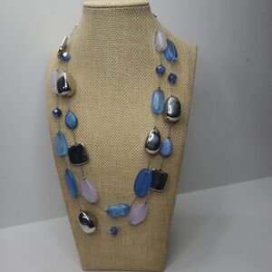 C1946 Illusion Layered Blue Pink Silver Tone Acrylic Necklace
